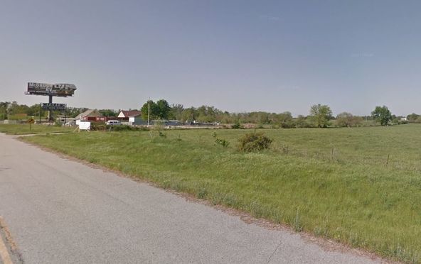 Commercial Land Lowell : 814 N Olridge Place, Lowell, AR 72745